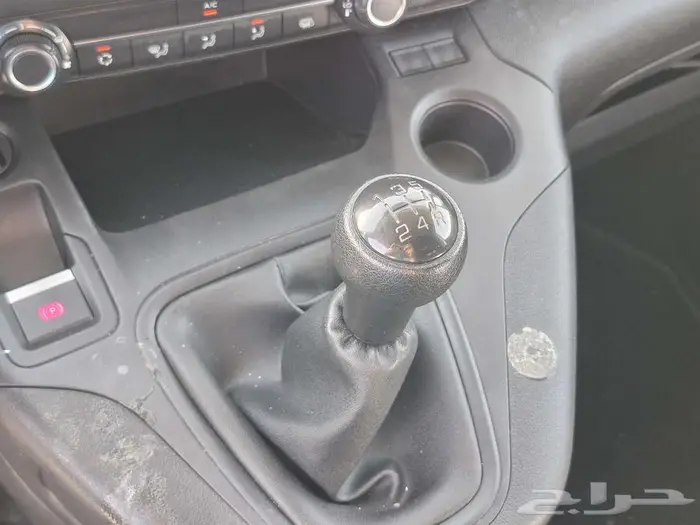 بيجو بارتنر Short van 2023 5