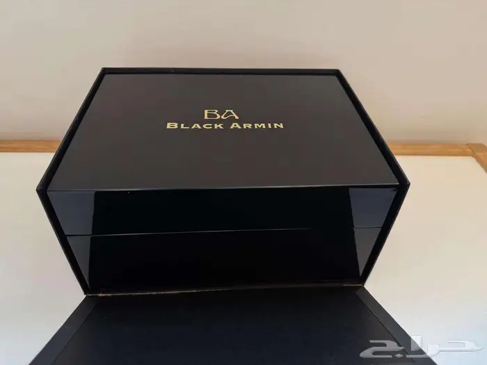 للبيع ساعة رجالية جديدة Black Armin 3