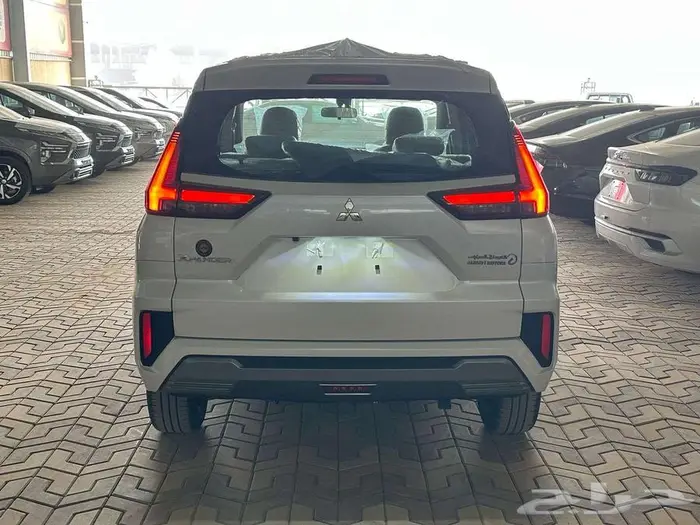 ميتسوبيشي اكسباندار هاي لاين فل كامل 2025 اقساط وكاش 5