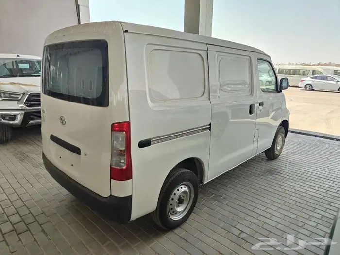 تويوتا لايت اس بضاعه قير عادي 2025 11