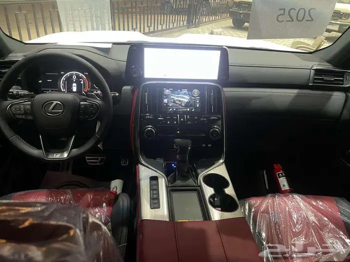 لكزس FF SPORT LX 600 خليجي 2025 13