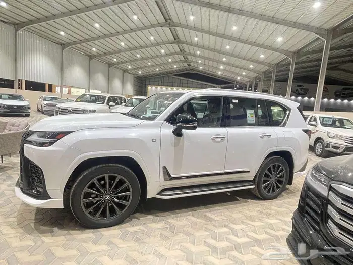 لكزس FF SPORT LX 600 خليجي 2025 5