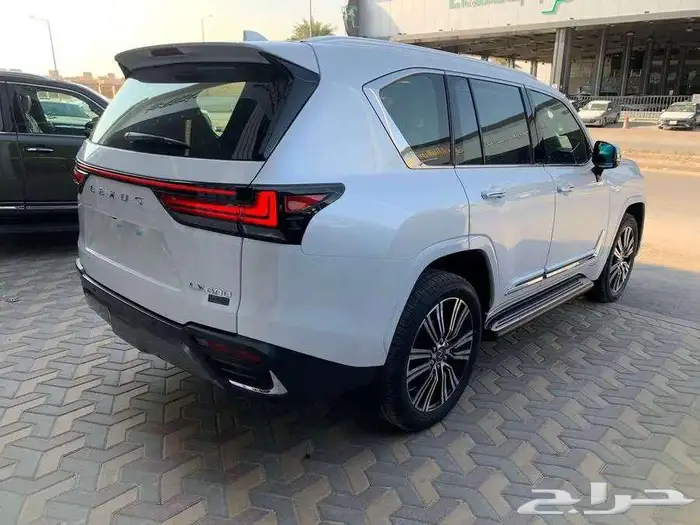 لكزس LX600 BB موديل 2025 - خليجي - الساير - 6