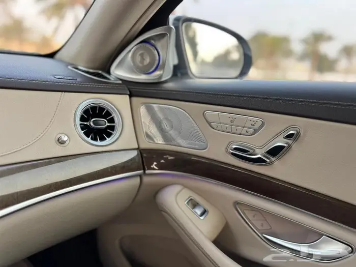 للبيع مرسيدس S 500 بحالة الوكالة 2015 14