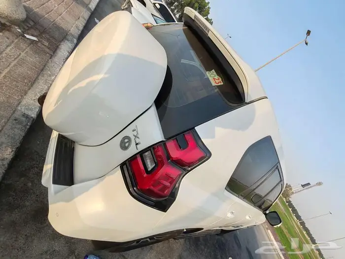 للبيع فقط برادو 2023 شرظ من الصدام لا الصدام 1