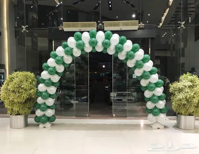 منسق حفلات استقبال مواليد هدايا باقات ورد اقواس بالون توزيعا 9