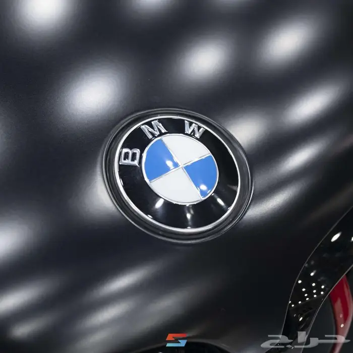 بي ام دبليو X6 Black Vermilion موديل 2022 6