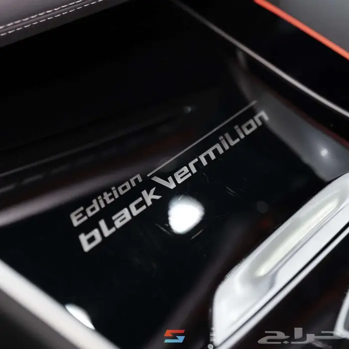 بي ام دبليو X6 Black Vermilion موديل 2022 19