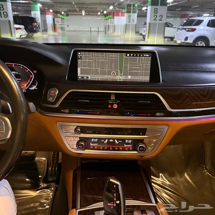 بي ام دبليو 730 أسود 2020 نظيفة 12
