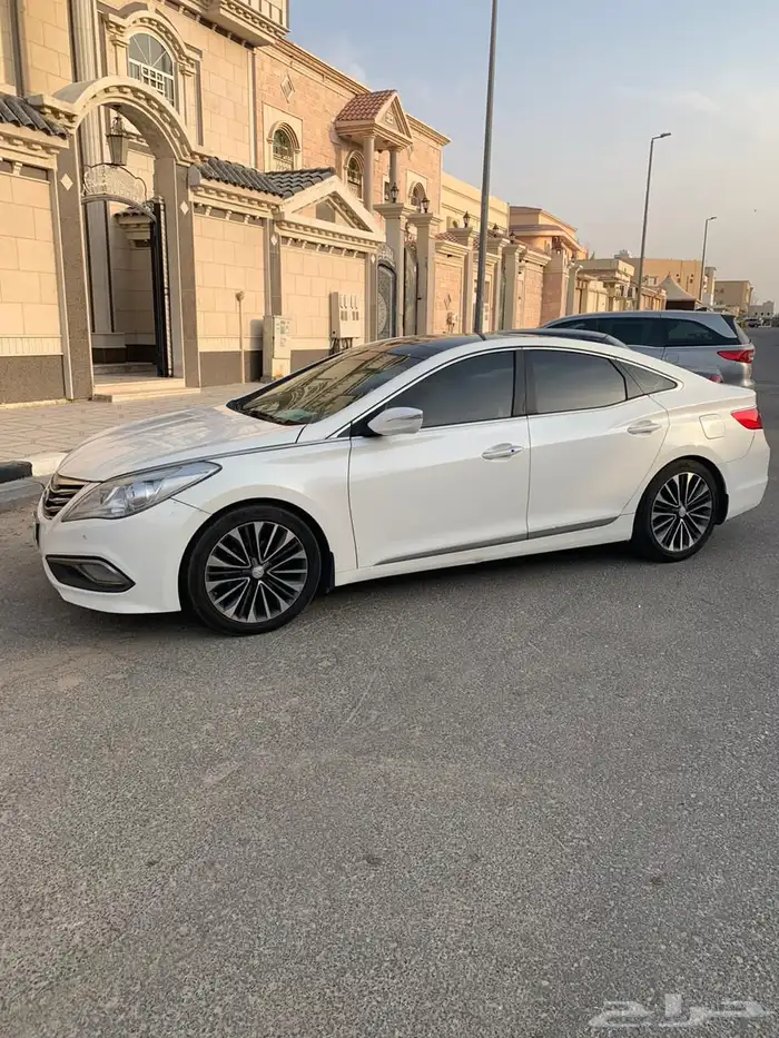 أزيرا 0