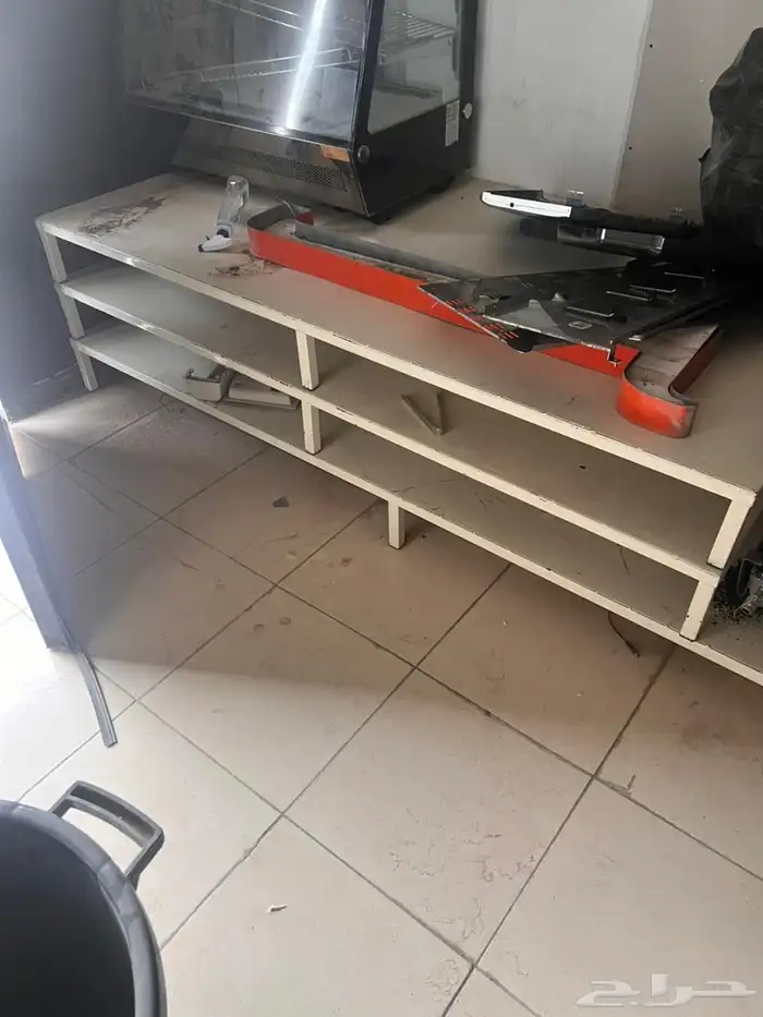 استاندات ورفوف حديد بأحجام مختلفه 3
