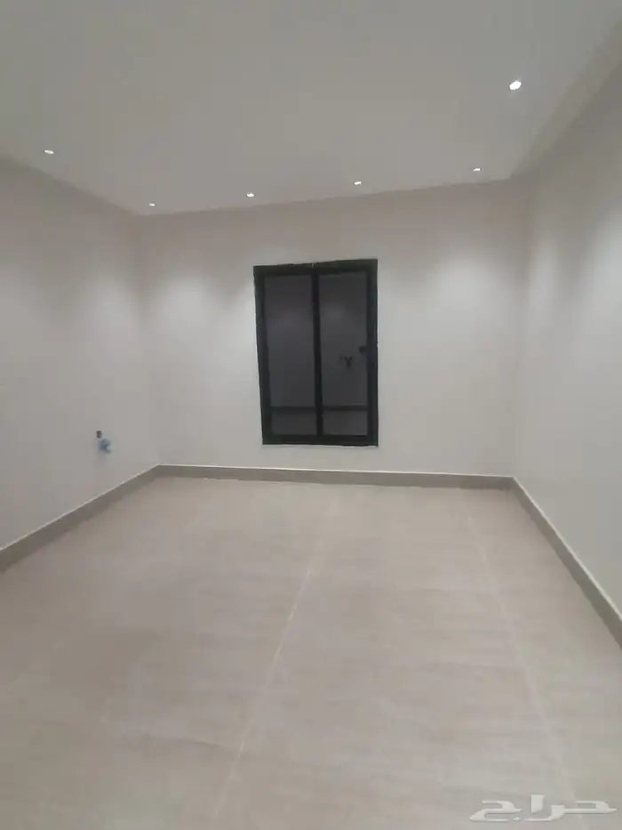 ادوار للبيع في طويق مساحات 400 5