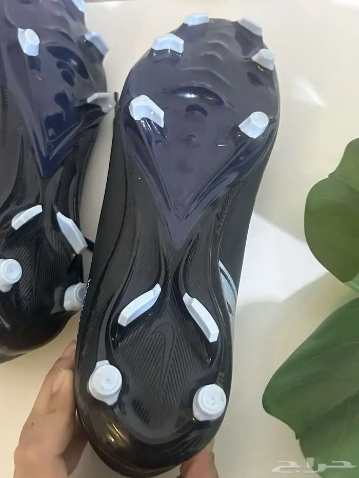 جزمه كوره نايك 6