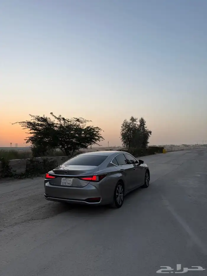 لكزس ES 250 AA (2021) مخزنة 2