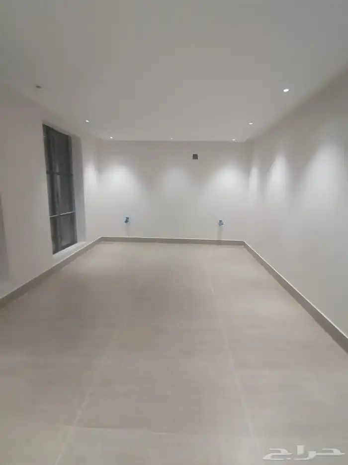 ادوار للبيع في طويق مساحات 400 8