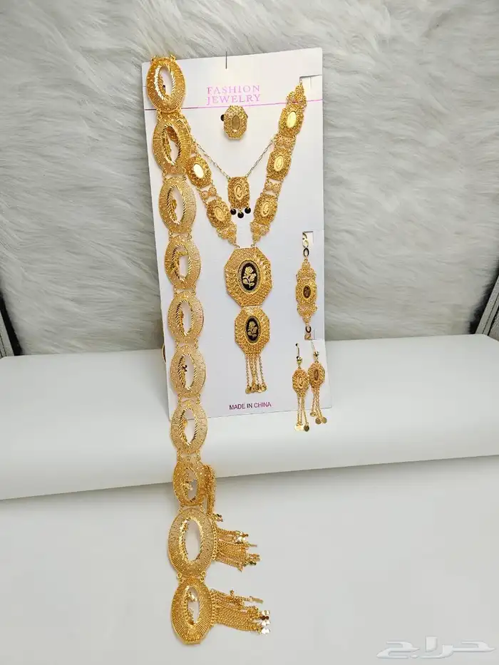 فساتين 8