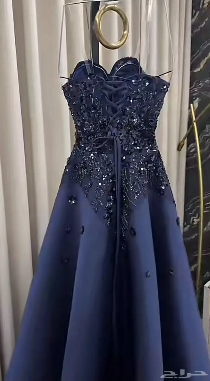 فستان للبيع 1