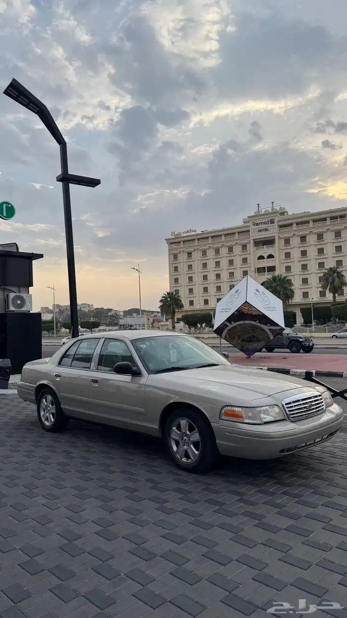 فورد فكتوريا 2006 4