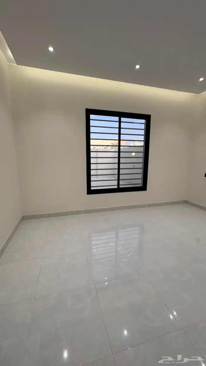 للبيع روف علوى مع ملحق موقع متميز من 650 الف 22
