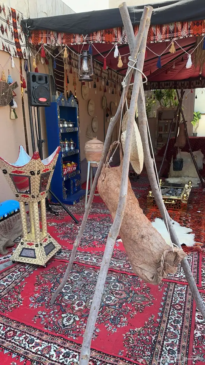 سجاد بلجيكي وتركي وشملات وستائر قديمة للبيع 11