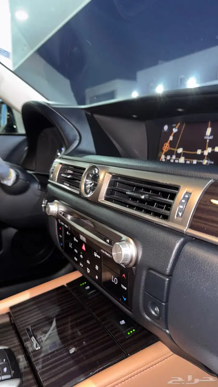 لكزس GS350 CD 2018 بحاله المصنع (نادر) سعودي 40