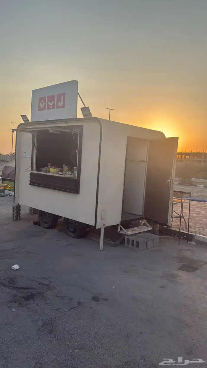 فود ترك جاهز من جميع الأغراض للبيع او الاجار 0
