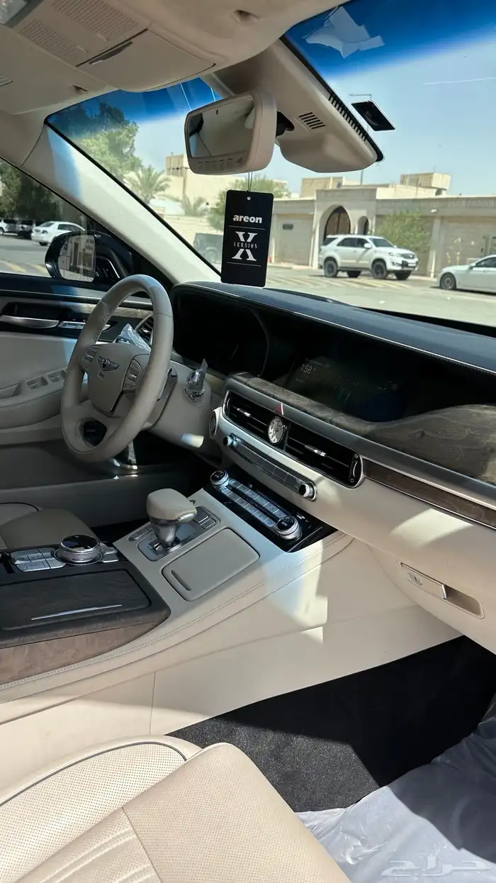 G90جنسس 48