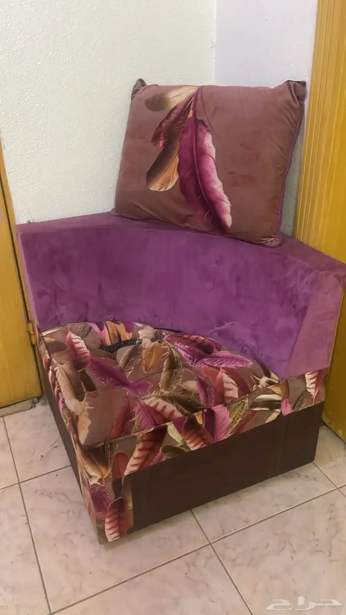 مطبخ -كنب -شاشه 55 بوصه-كمبيوتر 4