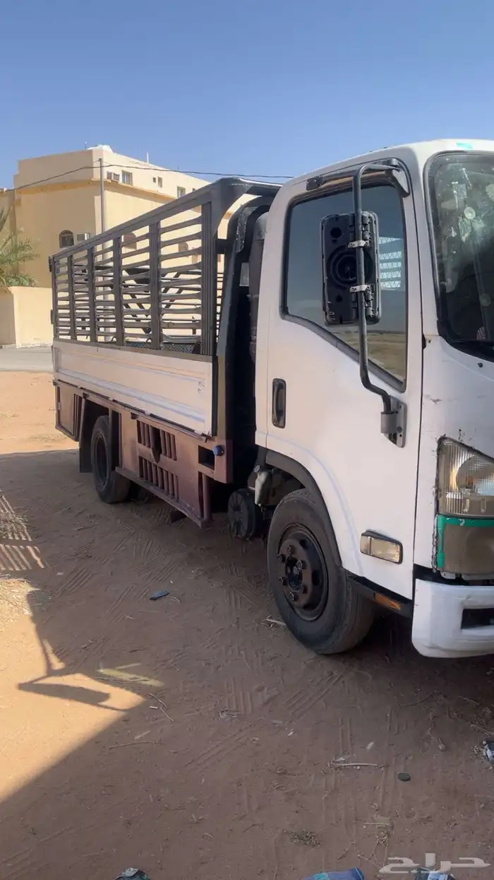 دنا 5متر لنقل العفش فالقصيم وخارج القصيم 0