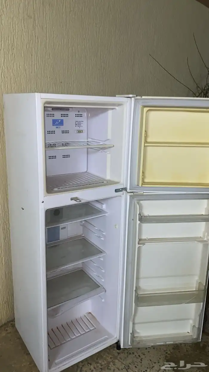 ثلاجه هيتاشي للبيع 2