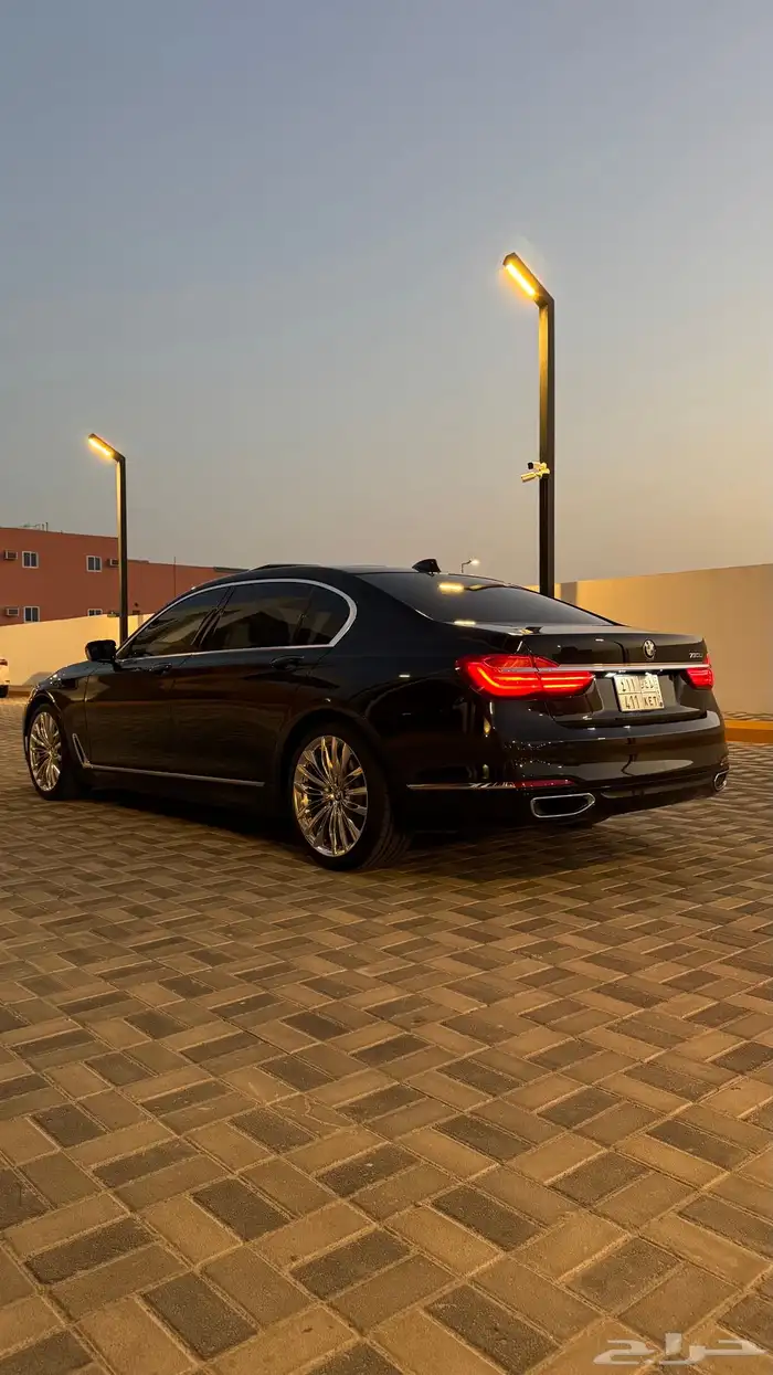 للبيع بي ام 730 15