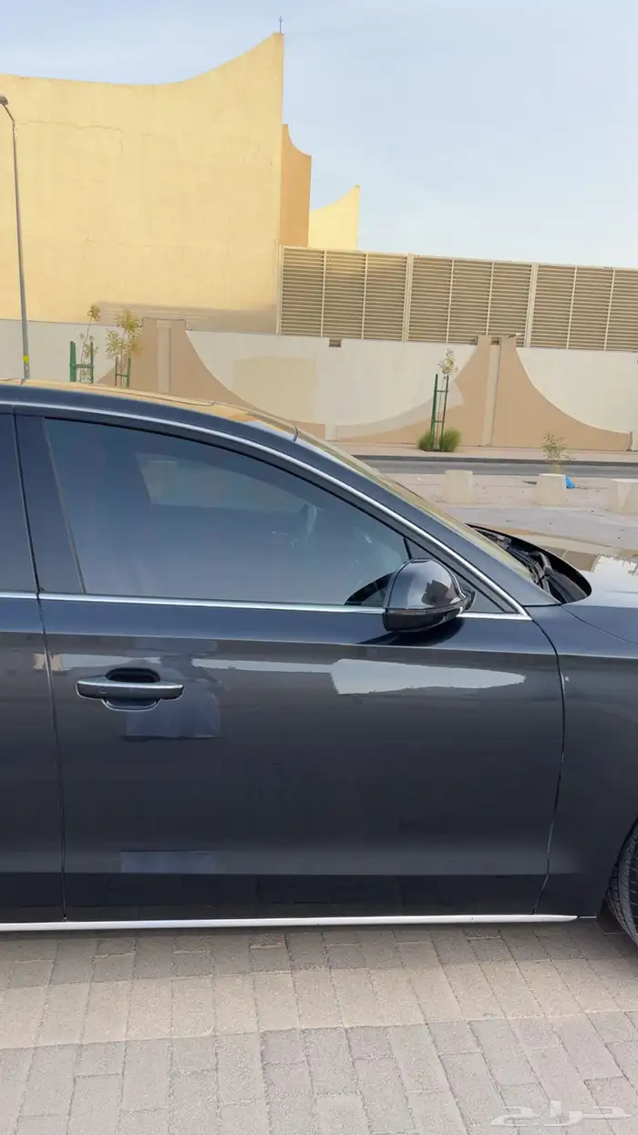 اودي A8 2015 مصدوم صدمة خفيفة البيع مستعجل 9