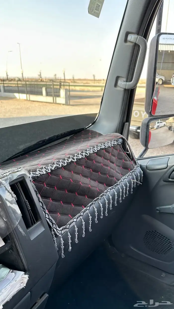 سطحه للبيع 14