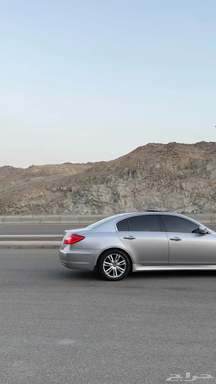 جينيسس G80 2014 ممشى ( 97 الف فقط ) قمة في النظافة للبيع 15