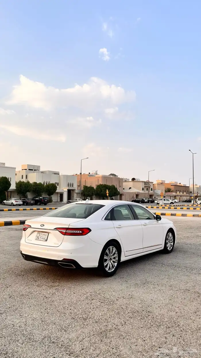 للبيع تورس 2022 ابيض 2