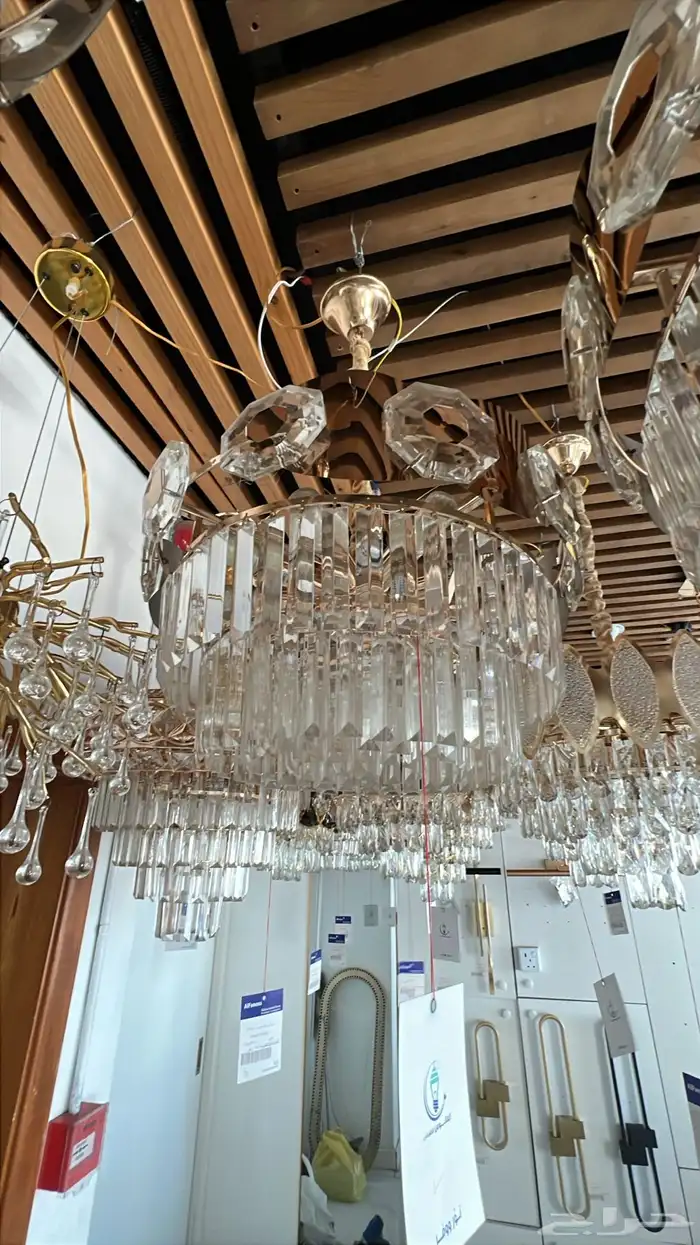 نجف ثريات 97