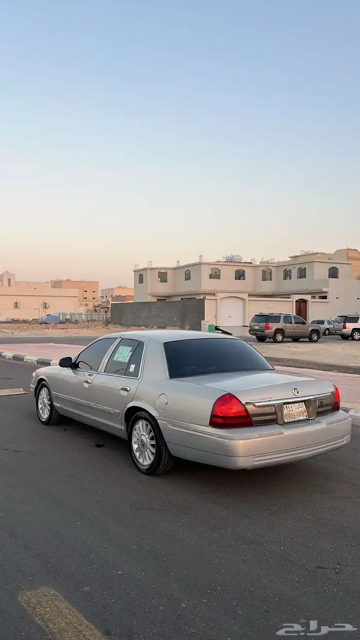 فورد مركيز2010 2