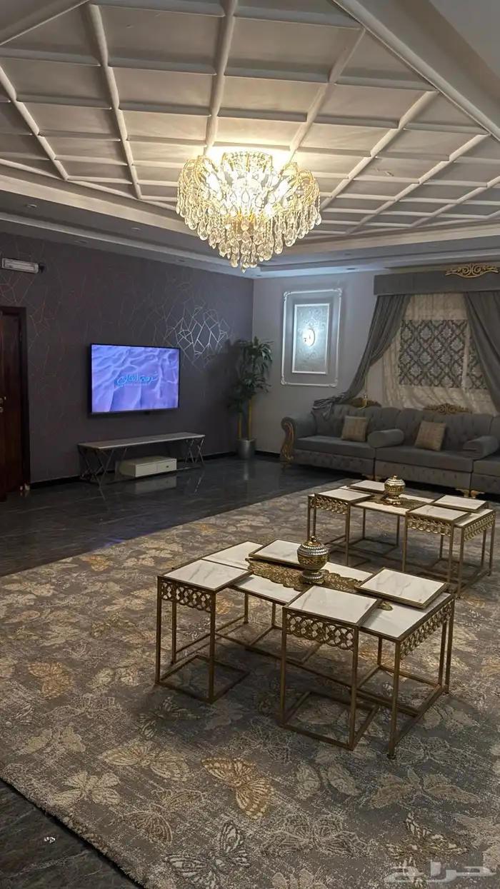 كنب و طاولات و سجاد جديده 5