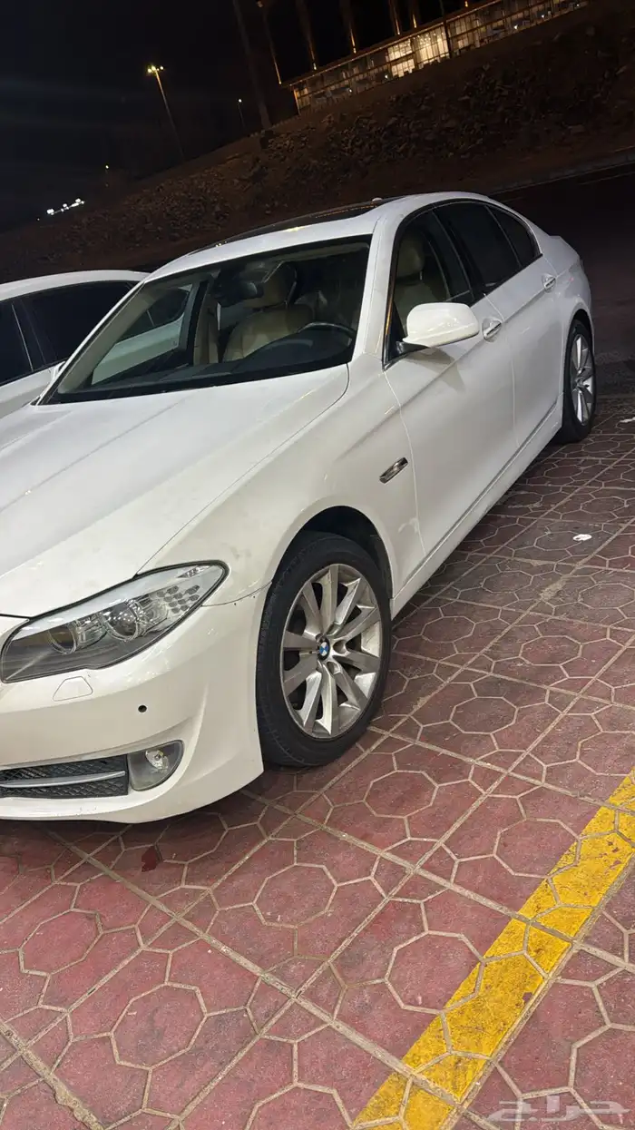 بي إم 520 1