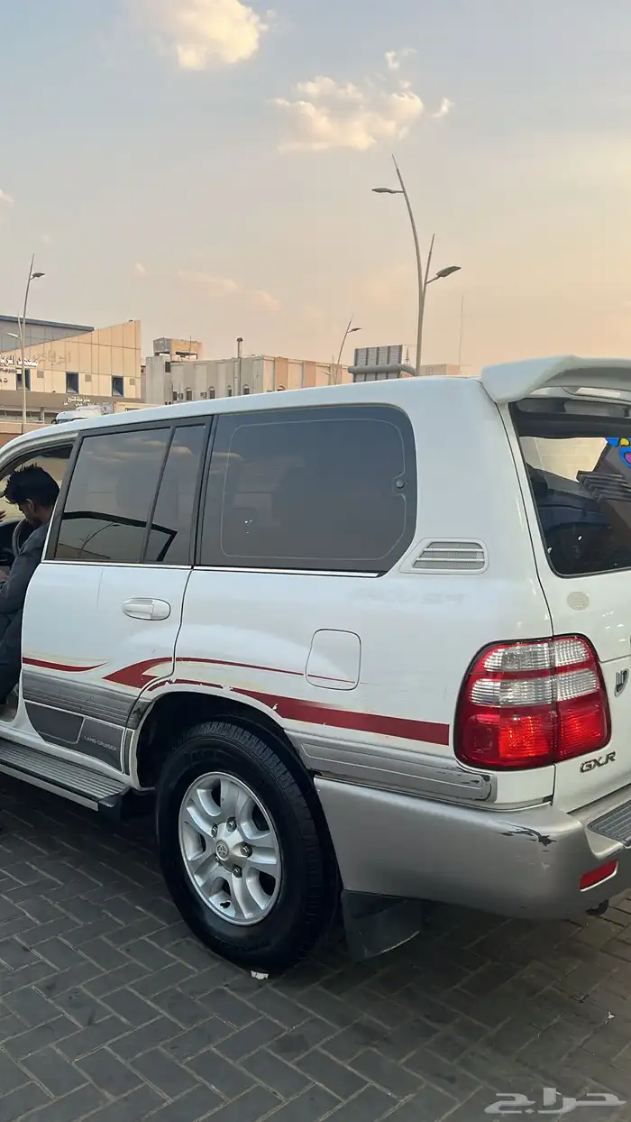 جيب لاندكلوزر 2005 4