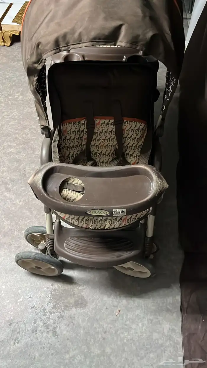 عربيةاطفال حقت ثنين شبه الجديده للبيع . 4