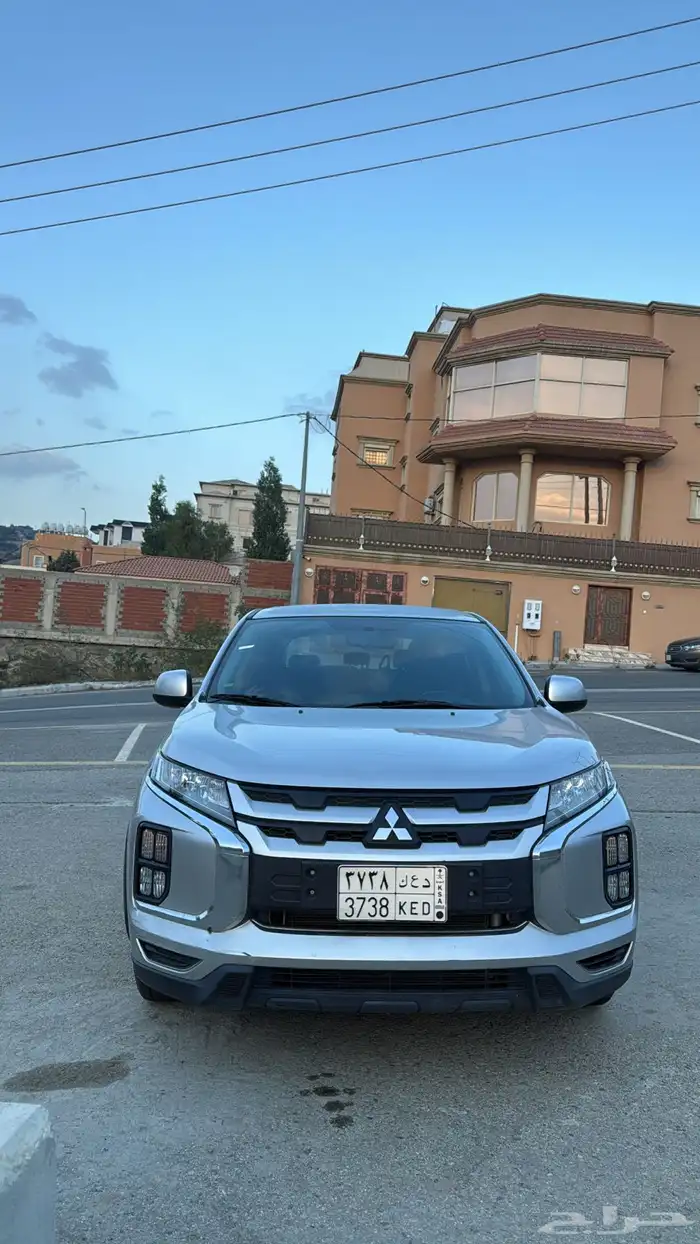 للبيع ميتسوبيشي 2021 ASX 4