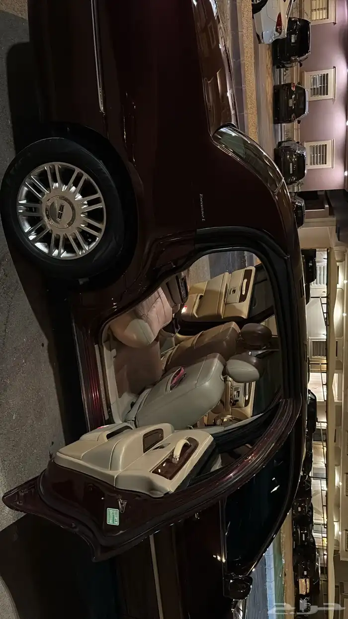 لينكون تاون كار 2006 executive L. (عنابي) 6
