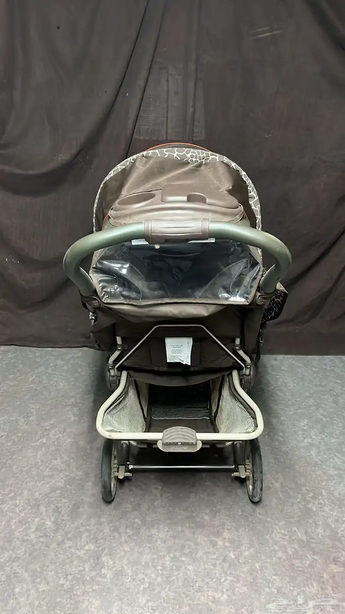 عربيةاطفال حقت ثنين شبه الجديده للبيع . 2