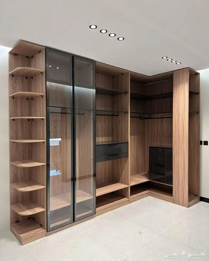 منصع لتصنيع جميع الاعمال الخشبيه والديكورات 1