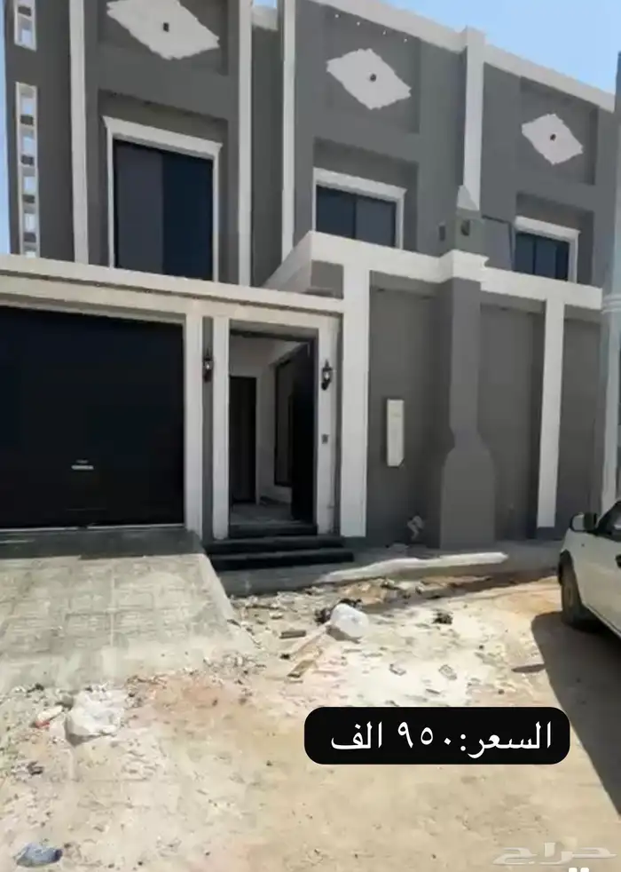 للبيع فله دبلوكس بالمزاحمية بحي الجامعه 950 الف 0