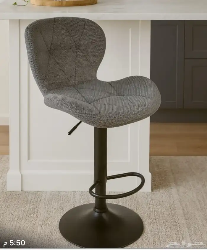 كراسي بار او مطبخ مرتفعه مديلات حديثة خامات فخمة وتس فقط 86