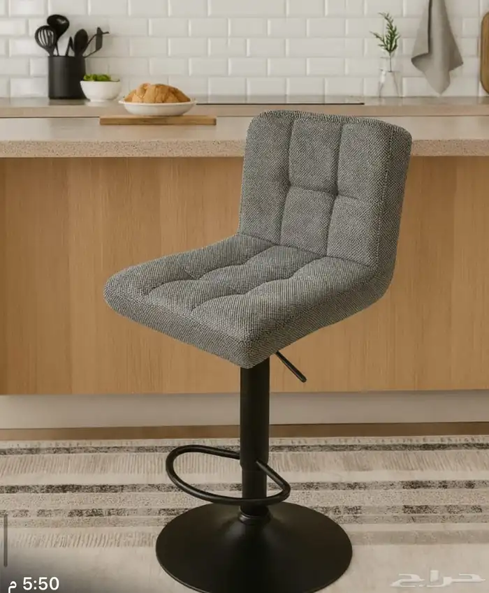 كراسي بار او مطبخ مرتفعه مديلات حديثة خامات فخمة وتس فقط 80
