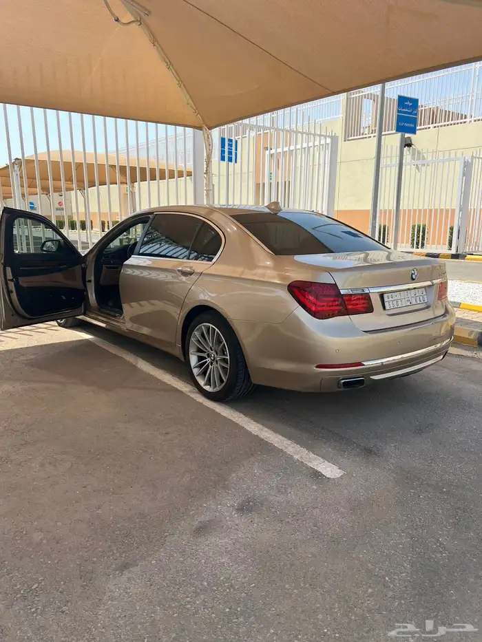بي ام 740 للبيع 2