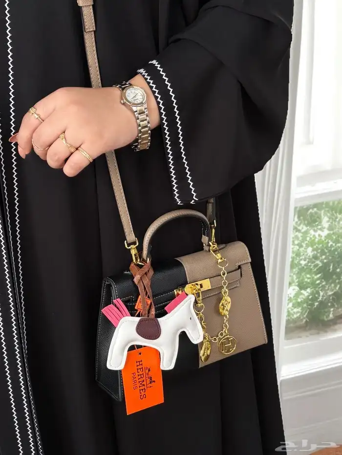 كعب لوبوتان شنط قوتشي الهبه شنط ايرمز 22